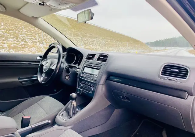 VOLKSWAGEN Golf 1.2 TSI BlueMotion Technology Comfortline