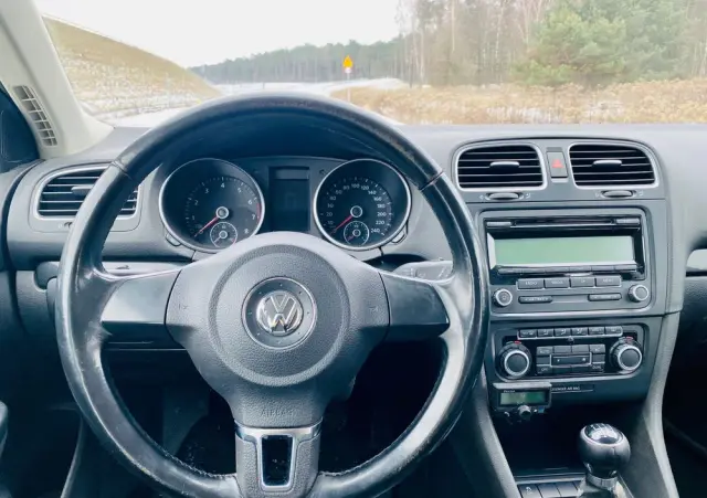 VOLKSWAGEN Golf 1.2 TSI BlueMotion Technology Comfortline