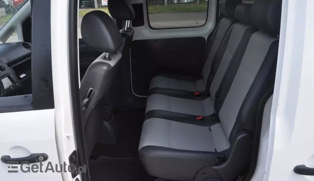 VOLKSWAGEN Caddy California 