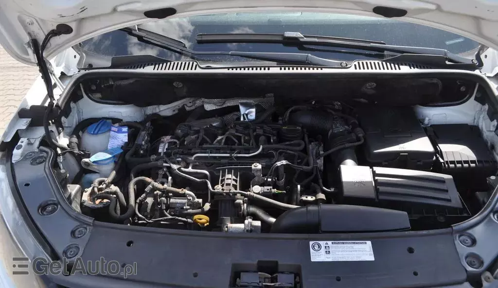 VOLKSWAGEN Caddy California 