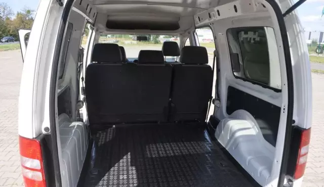 VOLKSWAGEN Caddy California 