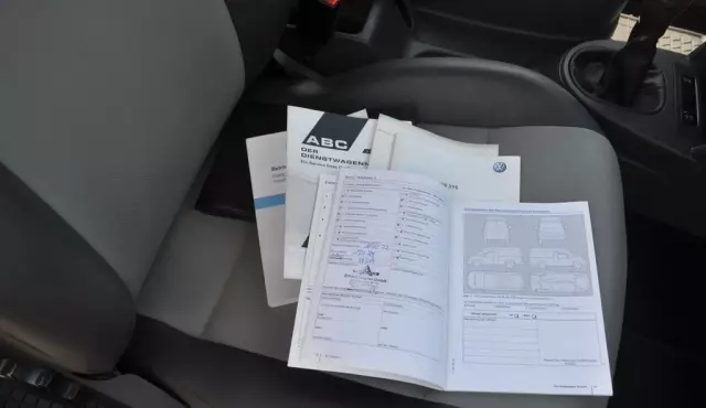 VOLKSWAGEN Caddy California 