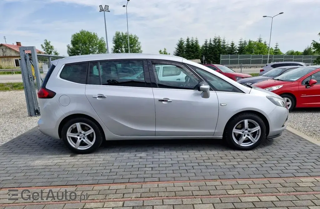 OPEL Zafira 
