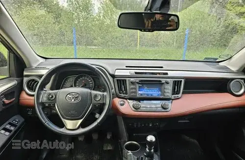 TOYOTA Rav 4 