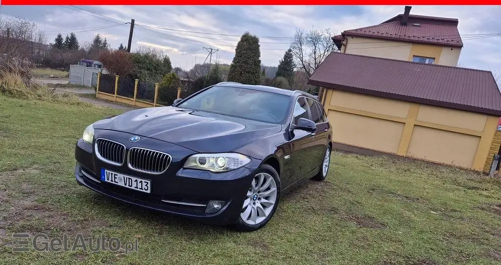 BMW Seria 5 520i Sport-Aut