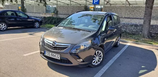 OPEL Zafira 