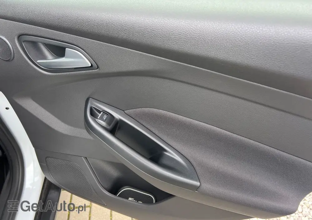 FORD Focus 1.0 EcoBoost Active Business