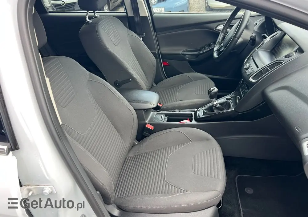 FORD Focus 1.0 EcoBoost Active Business