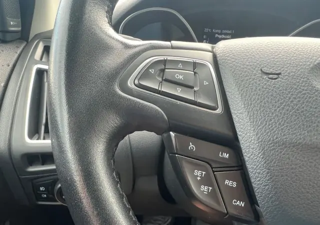 FORD Focus 1.0 EcoBoost Active Business