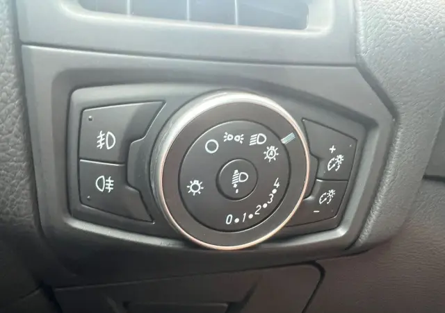 FORD Focus 1.0 EcoBoost Active Business