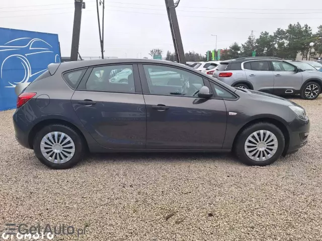 OPEL Astra 1.6 Active