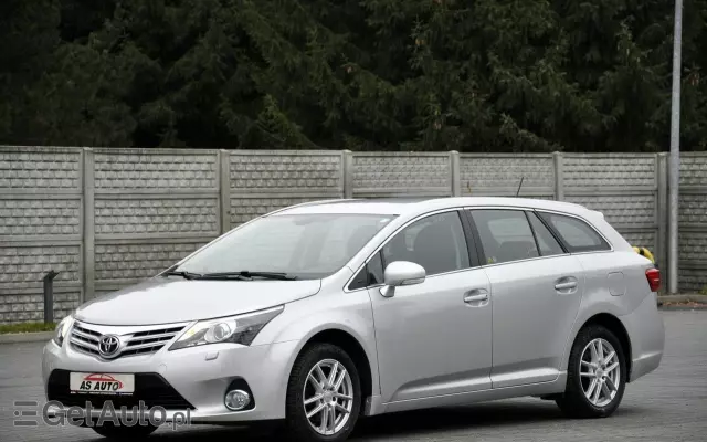 TOYOTA Avensis 1.8 Sol plus