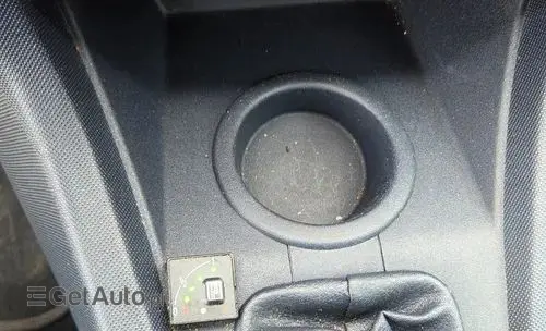 PEUGEOT 1007 