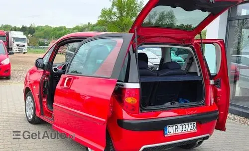 PEUGEOT 1007 