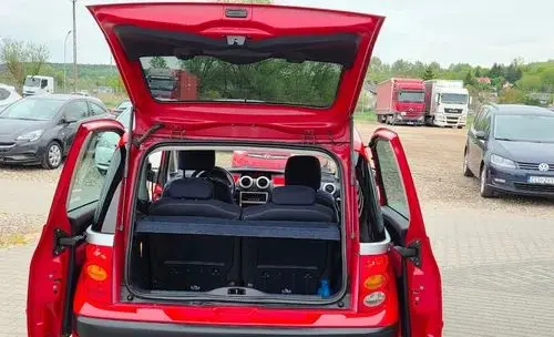 PEUGEOT 1007 