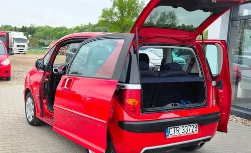 PEUGEOT 1007 