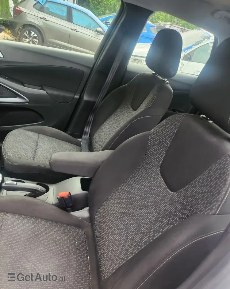 OPEL Crossland 1.2 Elegance Business Pack