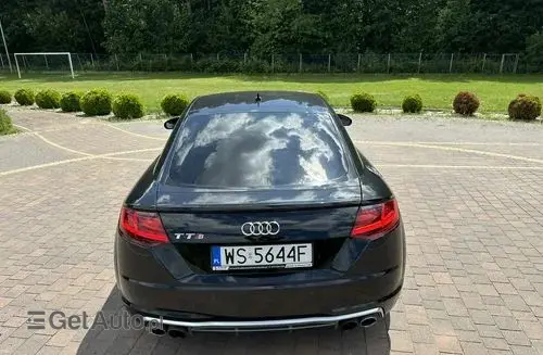 AUDI TT 