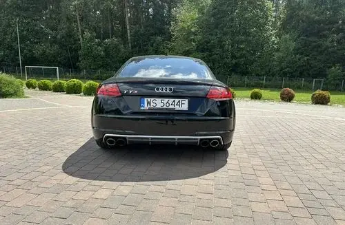 AUDI TT 