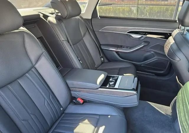 AUDI A8 L 50 TDI quattro tiptronic