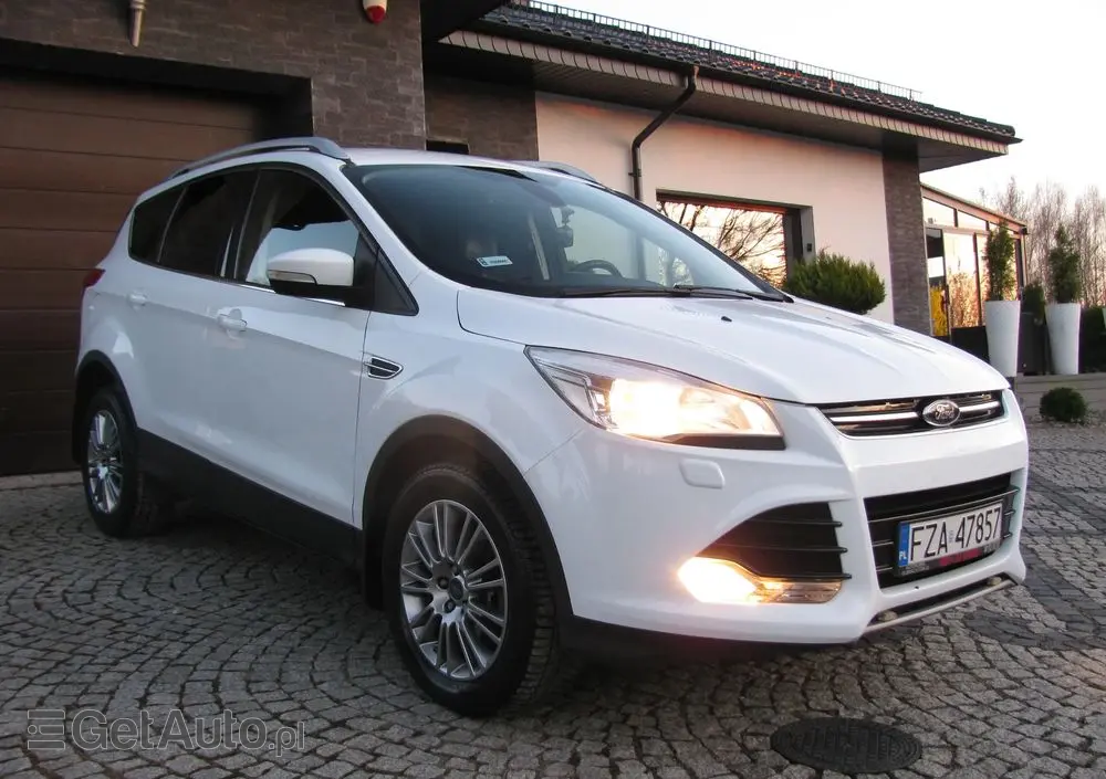 FORD Kuga 2.0 TDCi 2x4 SYNC