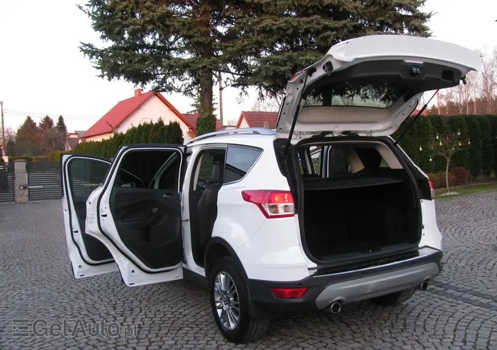 FORD Kuga 2.0 TDCi 2x4 SYNC