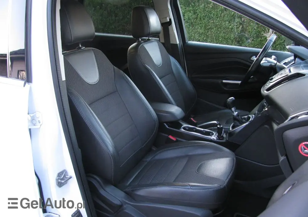 FORD Kuga 2.0 TDCi 2x4 SYNC