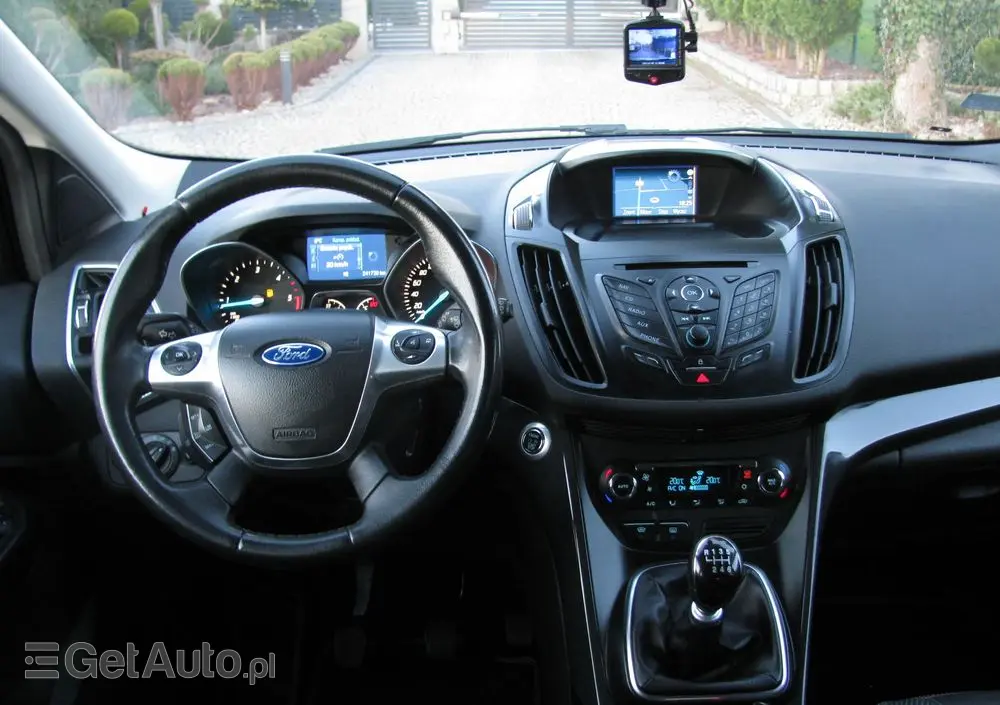 FORD Kuga 2.0 TDCi 2x4 SYNC