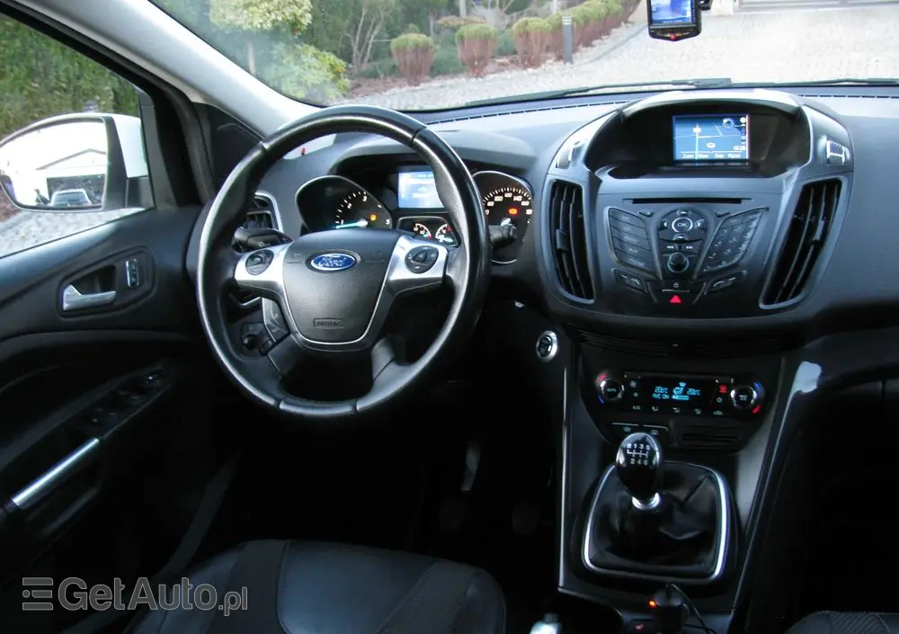 FORD Kuga 2.0 TDCi 2x4 SYNC