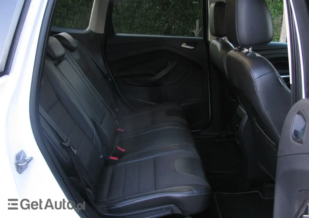 FORD Kuga 2.0 TDCi 2x4 SYNC