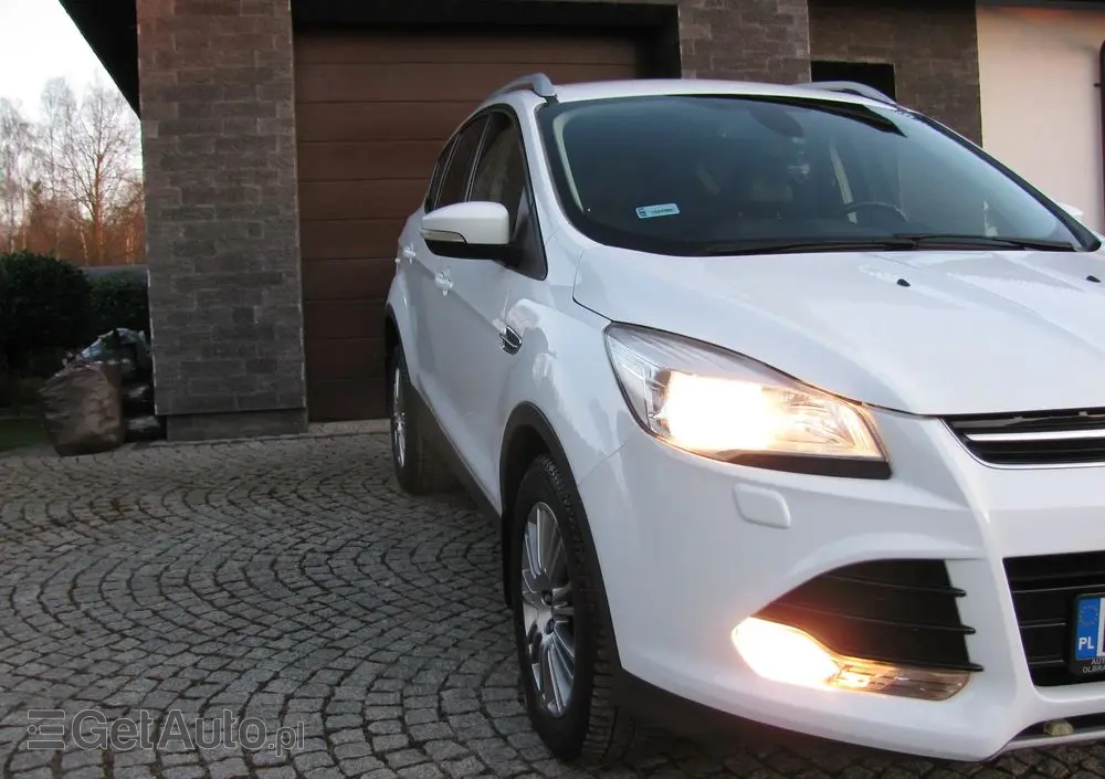 FORD Kuga 2.0 TDCi 2x4 SYNC