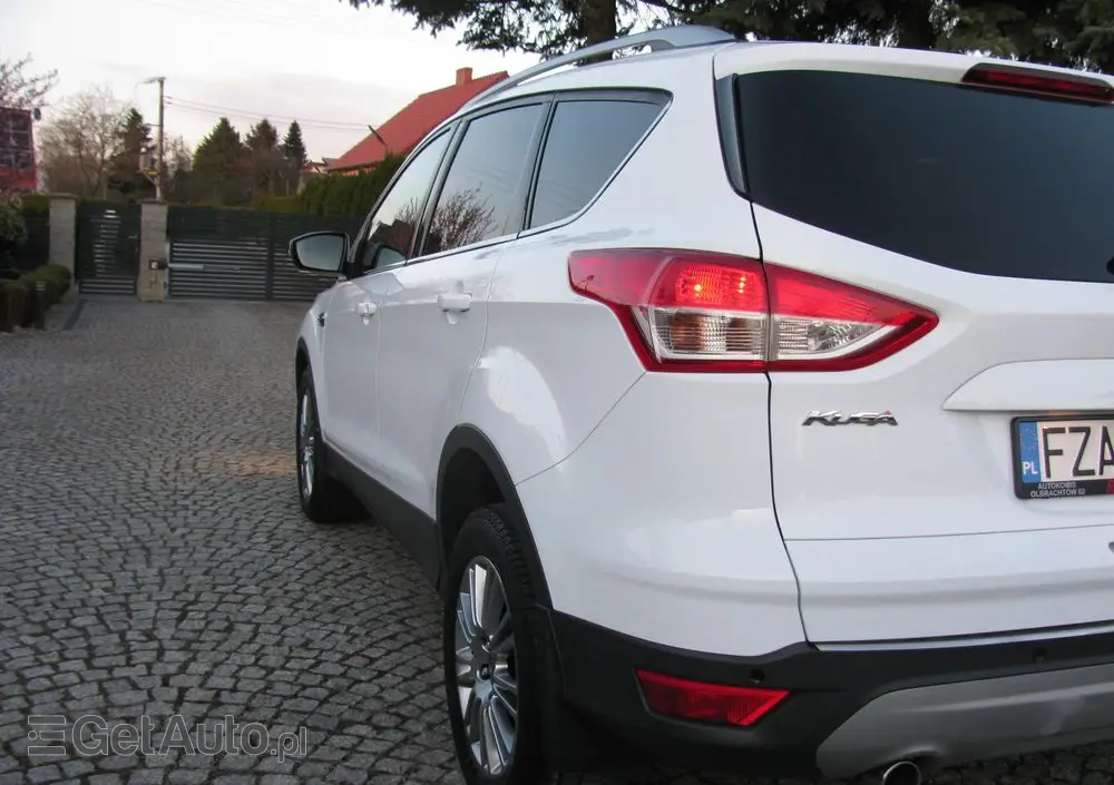 FORD Kuga 2.0 TDCi 2x4 SYNC