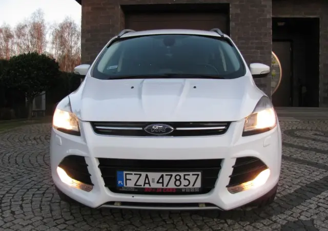 FORD Kuga 2.0 TDCi 2x4 SYNC