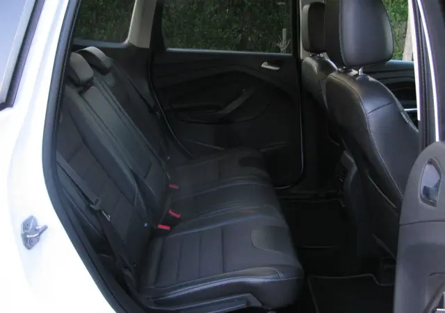 FORD Kuga 2.0 TDCi 2x4 SYNC