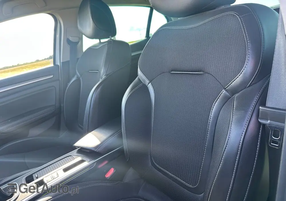 RENAULT Megane 1.5 Blue dCi Intens