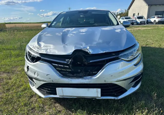 RENAULT Megane 1.5 Blue dCi Intens
