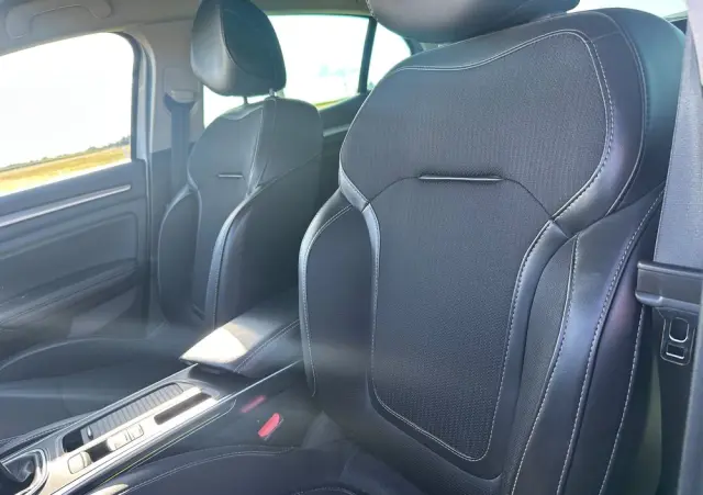 RENAULT Megane 1.5 Blue dCi Intens