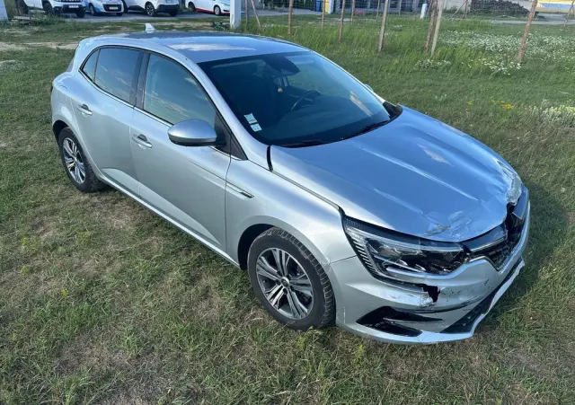 RENAULT Megane 1.5 Blue dCi Intens