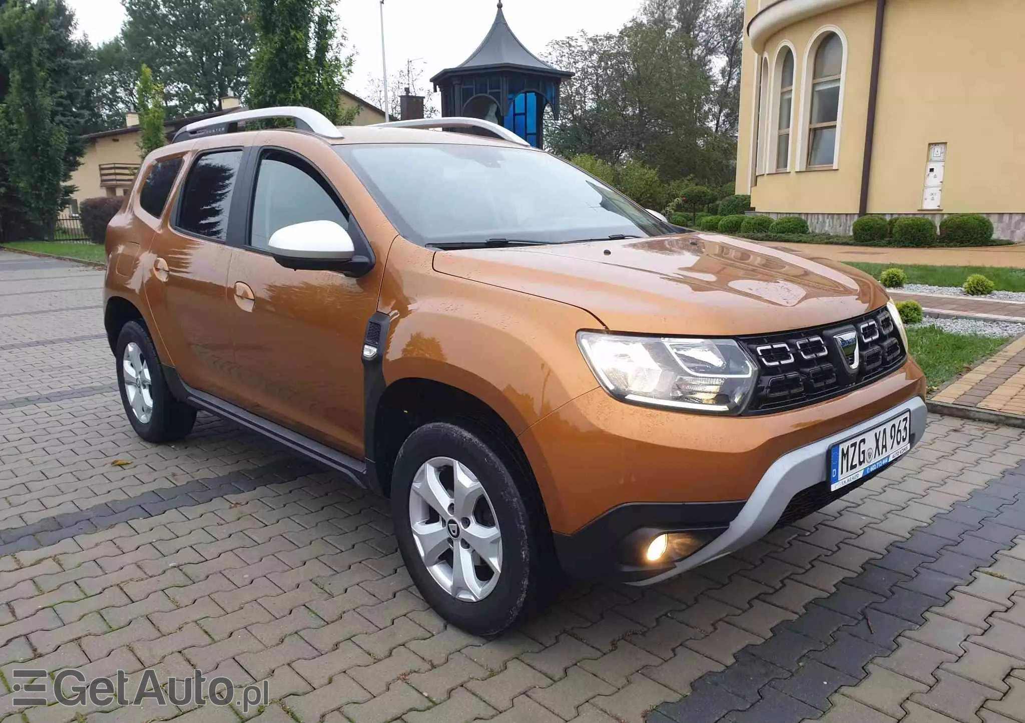 DACIA Duster 1.6 SCe Connected by Orange
