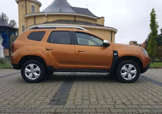 DACIA Duster 1.6 SCe Connected by Orange