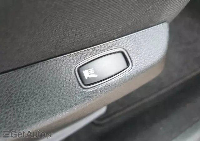 DACIA Duster 1.6 SCe Connected by Orange