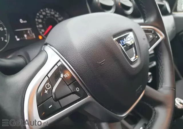 DACIA Duster 1.6 SCe Connected by Orange