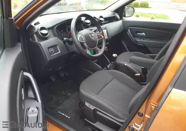 DACIA Duster 1.6 SCe Connected by Orange