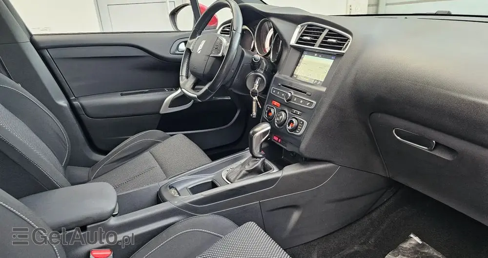 DS AUTOMOBILES DS 4 Crossback 