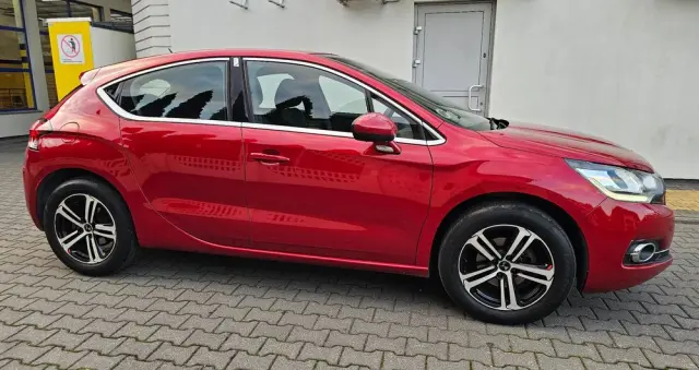 DS AUTOMOBILES DS 4 Crossback 