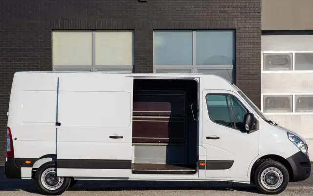 RENAULT Master L3H2 2.3 170KM AUTOMAT 