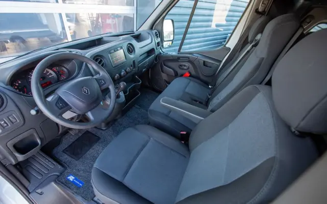 RENAULT Master L3H2 2.3 170KM AUTOMAT 