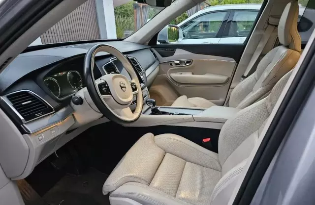 VOLVO Xc 90 
