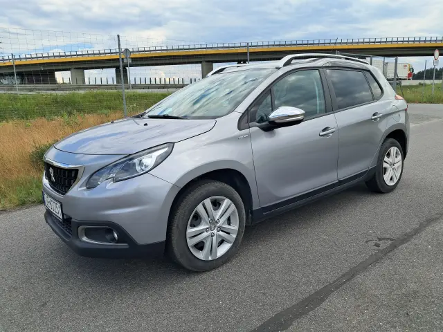 PEUGEOT 2008 Style