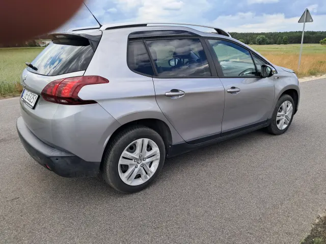 PEUGEOT 2008 Style